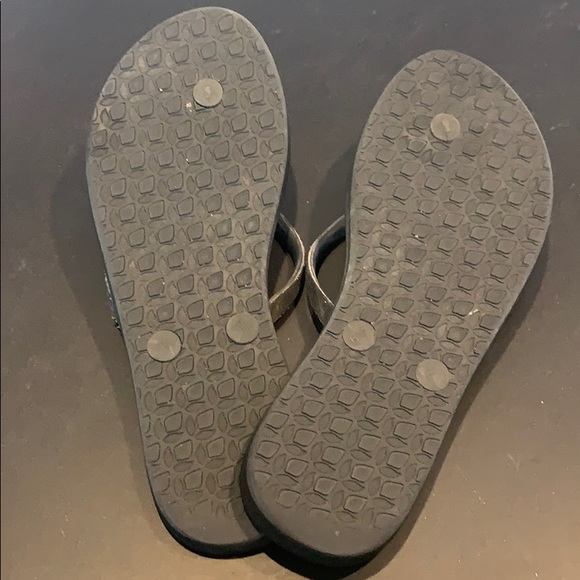 Reef Sandals - Picture 3 of 4